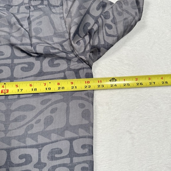 Quick Silver Waterman Collection Shirt Mens Medium Gray All‎ Over Print Camp - Picture 7 of 9